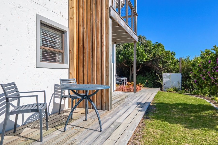 4 Bedroom Property for Sale in Keurboomstrand Western Cape